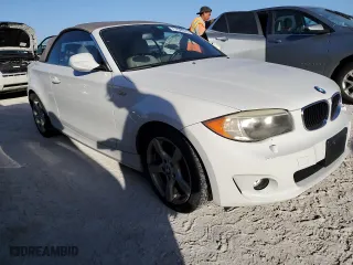 2012 BMW 1 Series 128i with VIN WBAUL7C53CVM83528, listed as a Copart auction lot 77259974 with 0 mi miles and Non Repairable. Bid and sale history available at carsss.com. Image 4.