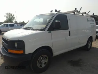 2017 Chevrolet Express Cargo with VIN 1GCWGAFF9H1172928, listed as a IAAI auction lot 42406058 with 190,885 mi miles and . Bid and sale history available at DreamBid. Image 2.