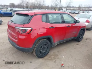 2019 Jeep Compass Sport z VIN 3C4NJCABXKT802534, wystawiony jako IAAI lot #41128295 z przebiegiem 66 719 mil mil oraz . Historia ofert i sprzedaży dostępna na DreamBid. Obrazek 4.