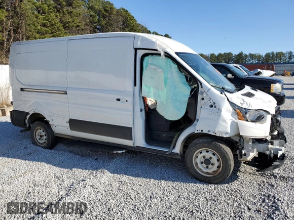 2021 Ford Transit Cargo z VIN 1FTYE1C81MKA44840, wystawiony jako Copart lot #43557725 z przebiegiem Nie podano mil oraz Czysty tytuł • Clean title. Historia ofert i sprzedaży dostępna na DreamBid. Obrazek 4.