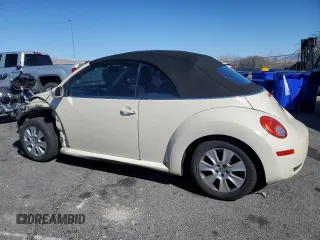 2010 Volkswagen Beetle with VIN 3VWRG3ALXAM009183, listed as a Copart auction lot 45583105 with 90,200 mi miles and Salvage Title. Bid and sale history available at DreamBid. Image 2.
