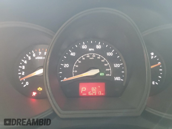 2013 Kia Rio SX z VIN KNADN4A31D6273449, wystawiony jako Copart lot #56802975 z przebiegiem 162 913 mil mil oraz Szkoda całkowita • Salvage title. Historia ofert i sprzedaży dostępna na DreamBid. Obrazek 9.