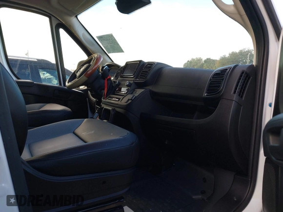2024 Ram ProMaster Cargo Tradesman with VIN 3C6LRVDG6RE108030, listed as a IAAI auction lot 41319552 with 10,337 mi miles and . Bid and sale history available at DreamBid. Image 5.
