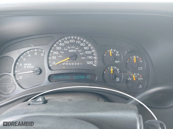 2006 Chevrolet Silverado 1500 LT1 with VIN 1GCEC19Z66E179161, listed as a IAAI auction lot 41886283 with 228,308 mi miles. Bid and sale history available at carsss.com. Image 7.