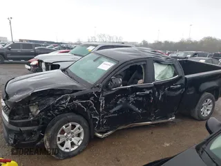 2016 Chevrolet Colorado 4WD LT with VIN 1GCGTCE36G1243584, listed as a IAAI auction lot 40890390 with 1 mi miles. Bid and sale history available at carsss.com. Image 17.