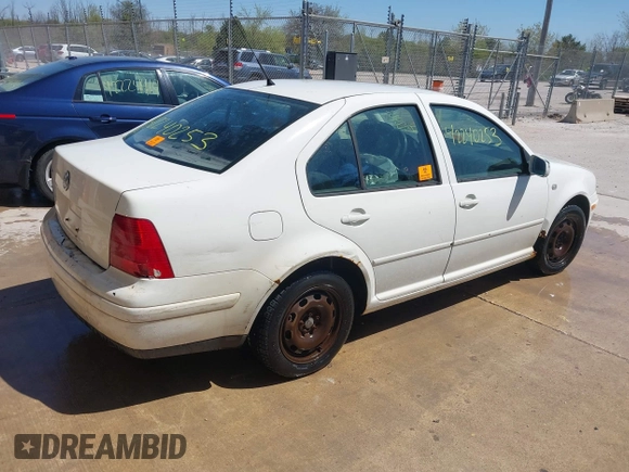 2001 Volkswagen Jetta с VIN 3VWRS29M21M049019, выставлен на аукционе IAAI как лот 42240253 с пробегом Не указан миль и . История ставок и продаж доступна на DreamBid. Изображение 4.