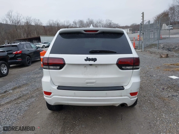 2018 Jeep Grand Cherokee Laredo E with VIN 1C4RJFAG6JC152867, listed as a IAAI auction lot 41486884 with 67,115 mi miles. Bid and sale history available at carsss.com. Image 16.