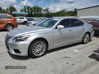 2013 Lexus LS 460 с VIN JTHBL5EF3D5123986, выставлен на аукционе Copart как лот 55758145 с пробегом 121 514 миль миль и Списание • Salvage title. История ставок и продаж доступна на DreamBid. Изображение 1.