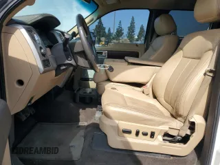 2012 Ford F-150 XL z VIN 1FTFW1CF6CFD06720, wystawiony jako Copart lot #56723915 z przebiegiem 173 048 mil mil oraz Szkody całkowita. Historia ofert i sprzedaży dostępna na DreamBid. Obrazek 7.
