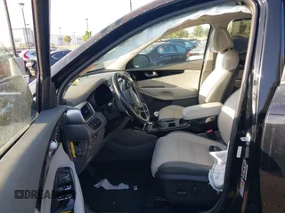 2016 Kia Sorento SXL z VIN 5XYPK4A50GG115809, wystawiony jako IAAI lot #42549327 z przebiegiem 102 958 mil mil oraz . Historia ofert i sprzedaży dostępna na DreamBid. Obrazek 5.