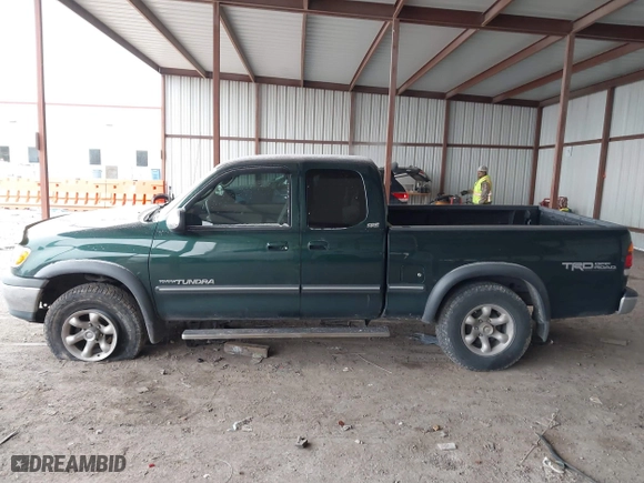 2002 Toyota Tundra SR5 with VIN 5TBBT44192S227559, listed as a IAAI auction lot 41598792 with 149,726 mi miles. Bid and sale history available at carsss.com. Image 14.