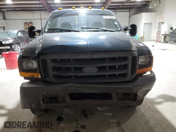 1999 Ford Super Duty F-250 XL with VIN 1FTNF21L9XEA36436, listed as a Copart auction lot 80172084 with 332,835 mi miles and Salvage Title. Bid and sale history available at carsss.com. Image 5.