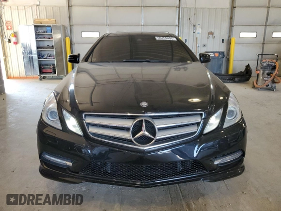 2013 Mercedes-Benz E 550 с VIN WDDKJ7DB4DF206330, выставлен на аукционе Copart как лот 60459495 с пробегом 115 288 миль миль и Списание • Salvage title. История ставок и продаж доступна на DreamBid. Изображение 5.