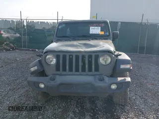 2019 Jeep Wrangler Unlimited Sport S with VIN 1C4HJXDG6KW578720, listed as a IAAI auction lot 42057153 with 65,719 mi miles and . Bid and sale history available at DreamBid. Image 12.