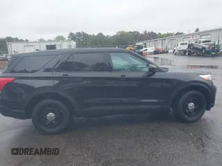 2021 Ford Police Interceptor Utility z VIN 1FM5K8AB0MGB24809, wystawiony jako IAAI lot #42341896 z przebiegiem 98 134 mil mil oraz . Historia ofert i sprzedaży dostępna na DreamBid. Obrazek 13.