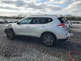 2016 Nissan Rogue SV with VIN 5N1AT2MT7GC813769, listed as a Copart auction lot 49674465 with 130,693 mi miles and Salvage Title. Bid and sale history available at carsss.com. Image 2.