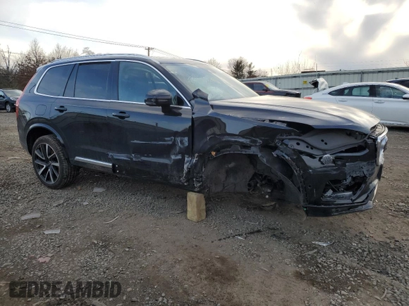 2024 Volvo XC90 Ultimate Bright Theme with VIN YV4062PF5R1185137, listed as a Copart auction lot 45935385 with 15,719 mi miles and Salvage Title. Bid and sale history available at carsss.com. Image 4.