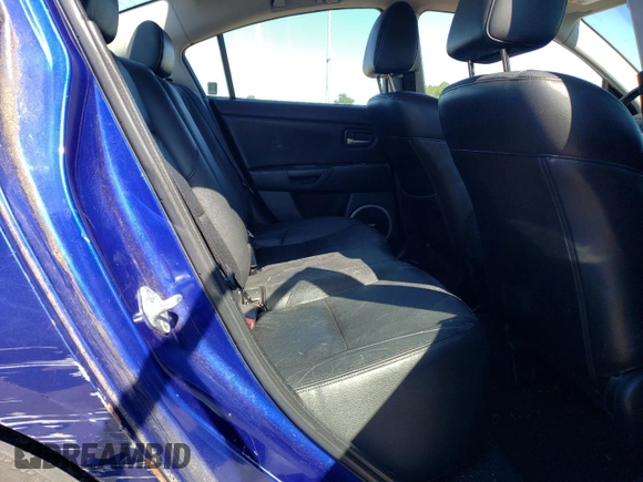 2007 Mazda 3 S Touring with VIN JM1BK324771641980, listed as a Copart auction lot 61132664 with 121,518 mi miles and Salvage Title. Bid and sale history available at DreamBid. Image 10.