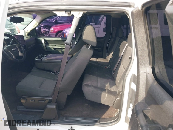 2013 Chevrolet Silverado 1500 LT with VIN 1GCRCSE05DZ366248, listed as a IAAI auction lot 42122068 with 233,316 mi miles and . Bid and sale history available at DreamBid. Image 18.