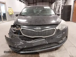 2015 Kia Forte 5-Door EX with VIN KNAFX5A83F5372237, listed as a IAAI auction lot 41414128 with 178,767 mi miles. Bid and sale history available at carsss.com. Image 12.
