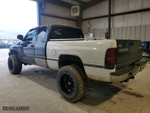 1998 Dodge Ram 1500 with VIN 3B7HF13Y3WG183620, listed as a Copart auction lot 86992874 with 173,441 mi miles and Salvage Title. Bid and sale history available at carsss.com. Image 2.