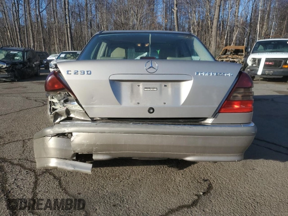 1999 Mercedes-Benz C 230/260/280/320 with VIN WDBHA24G5XA732906, listed as a Copart auction lot 43922435 with 122,313 mi miles and Salvage Title. Bid and sale history available at carsss.com. Image 6.