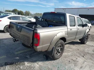 2004 Nissan Frontier XE z VIN 1N6ED27T84C446582, wystawiony jako IAAI lot #41428931 z przebiegiem Nie podano mil oraz . Historia ofert i sprzedaży dostępna na DreamBid. Obrazek 4.
