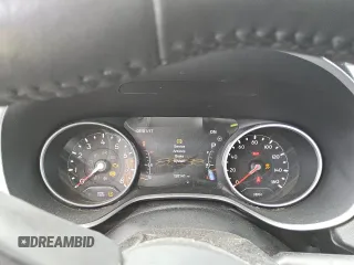 2019 Jeep Compass Altitude with VIN 3C4NJCBB1KT614600, listed as a Copart auction lot 64082645 with 150,141 mi miles and Clean title. Bid and sale history available at DreamBid. Image 9.
