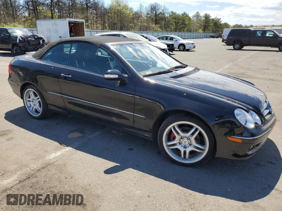 2007 Mercedes-Benz CLK 350 z VIN WDBTK56F87T075729, wystawiony jako Copart lot #55878175 z przebiegiem 123 584 mil mil oraz Czysty tytuł • Clean title. Historia ofert i sprzedaży dostępna na DreamBid. Obrazek 4.