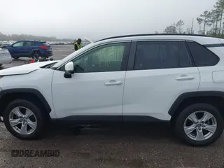 2019 Toyota RAV4 XLE with VIN JTMW1RFV8KD006767, listed as a IAAI auction lot 41126402 with 69,913 mi miles. Bid and sale history available at carsss.com. Image 14.
