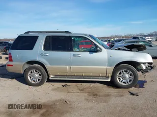 2005 Mercury Mountaineer Convenience z VIN 4M2DU66W15UJ08917, wystawiony jako IAAI lot #41353920 z przebiegiem 80 362 mil mil oraz . Historia ofert i sprzedaży dostępna na DreamBid. Obrazek 14.