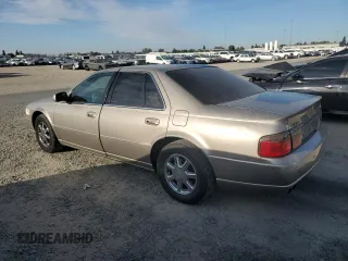 2002 Cadillac Seville Luxury SLS z VIN 1G6KS54Y22U149573, wystawiony jako Copart lot #71468564 z przebiegiem 158 498 mil mil oraz Czysty tytuł • Clean title. Historia ofert i sprzedaży dostępna na DreamBid. Obrazek 2.