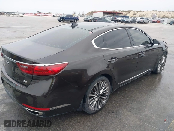 2017 Kia Cadenza Premium z VIN KNALC4J11H5093061, wystawiony jako IAAI lot #41650849 z przebiegiem 138 989 mil mil oraz . Historia ofert i sprzedaży dostępna na DreamBid. Obrazek 4.