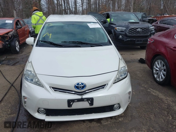 2013 Toyota Prius Two with VIN JTDZN3EU1D3268162, listed as a IAAI auction lot 41650964 with 158,186 mi miles and . Bid and sale history available at carsss.com. Image 12.