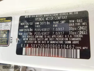 2011 Hyundai Santa Fe GLS with VIN 5XYZGDAB0BG019462, listed as a IAAI auction lot 41664911 with 177,163 mi miles. Bid and sale history available at carsss.com. Image 9.
