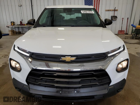 2021 Chevrolet TrailBlazer LS with VIN KL79MMS25MB154275, listed as a Copart auction lot 54921474 with 21,767 mi miles and Salvage Title. Bid and sale history available at DreamBid. Image 5.