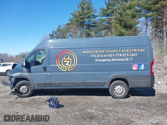 2019 Ram ProMaster Cargo with VIN 3C6URVJG2KE548728, listed as a IAAI auction lot 41989245 with 66,446 mi miles. Bid and sale history available at carsss.com. Image 15.