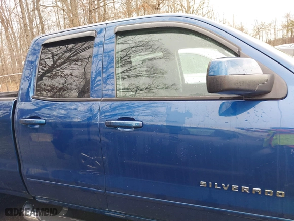 2018 Chevrolet Silverado 1500 LT with VIN 1GCVKREC7JZ123413, listed as a IAAI auction lot 41455735 with 75,541 mi miles. Bid and sale history available at carsss.com. Image 13.