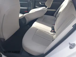 2024 Hyundai Sonata SEL z VIN KMHL64JA4RA395863, wystawiony jako IAAI lot #41801732 z przebiegiem 3 034 mil mil oraz . Historia ofert i sprzedaży dostępna na DreamBid. Obrazek 8.