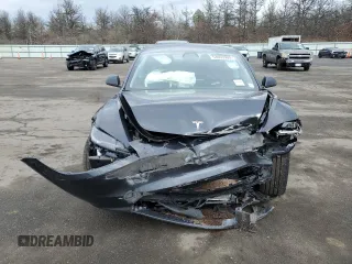 2025 Tesla Model 3 Long Range with VIN 5YJ3E1EB3SF975742, listed as a Copart auction lot 53003905 with 639 mi miles and Salvage title. Bid and sale history available at DreamBid. Image 5.