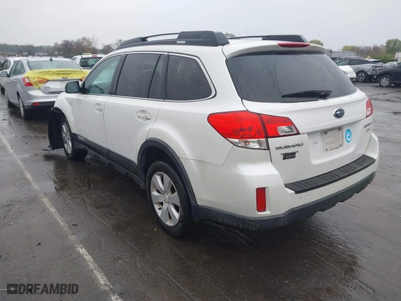 2012 Subaru Outback 2.5i Prem with VIN 4S4BRBCC0C3213822, listed as a IAAI auction lot 41854715 with 73,928 mi miles. Bid and sale history available at carsss.com. Image 3.