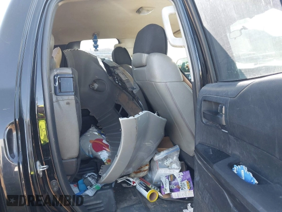 2016 Toyota Tundra 4WD Truck SR with VIN 5TFUM5F16GX064418, listed as a IAAI auction lot 41504912 with 215,241 mi miles. Bid and sale history available at carsss.com. Image 8.