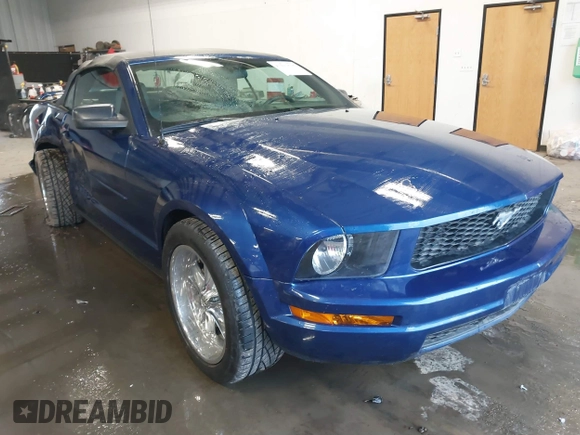 2006 Ford Mustang Standard with VIN 1ZVFT84N365217671, listed as a IAAI auction lot 41633515 with 80,637 mi miles and . Bid and sale history available at DreamBid. Image 1.