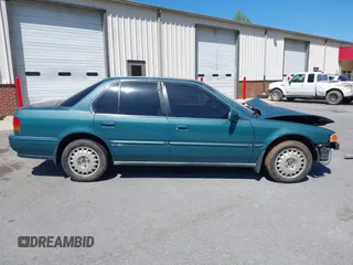 1993 Honda Accord LX with VIN 1HGCB7553PA066813, listed as a IAAI auction lot 41958935 with 454,394 mi miles. Bid and sale history available at carsss.com. Image 13.