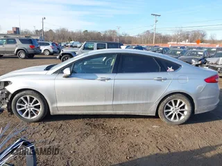 2017 Ford Fusion SE with VIN 3FA6P0H75HR125097, listed as a IAAI auction lot 41441229 with 112,160 mi miles. Bid and sale history available at carsss.com. Image 14.