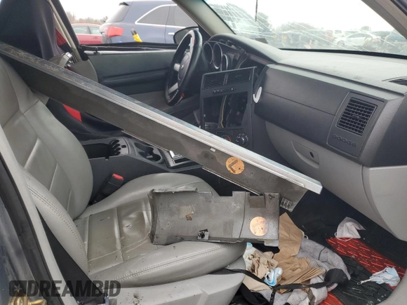 2006 Dodge Magnum SXT with VIN 2D8GZ47V76H344900, listed as a Copart auction lot 45191245 with Not Provided miles and Salvage Title. Bid and sale history available at DreamBid. Image 7.
