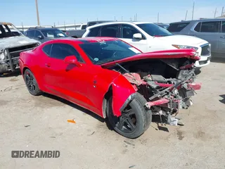 2017 Chevrolet Camaro 1LT z VIN 1G1FB1RXXH0141771, wystawiony jako IAAI lot #41777771 z przebiegiem 182 153 mil mil oraz . Historia ofert i sprzedaży dostępna na DreamBid. Obrazek 1.