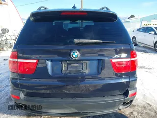 2008 BMW X5 3.0si with VIN 5UXFE43558L001891, listed as a IAAI auction lot 41276202 with 93,376 mi miles. Bid and sale history available at carsss.com. Image 17.