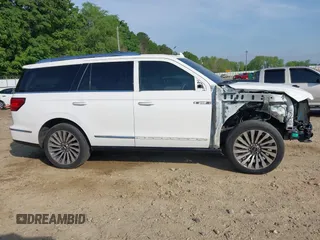 2020 Lincoln Navigator Reserve with VIN 5LMJJ2LT5LEL09160, listed as a IAAI auction lot 42114190 with 35,544 mi miles and . Bid and sale history available at DreamBid. Image 14.