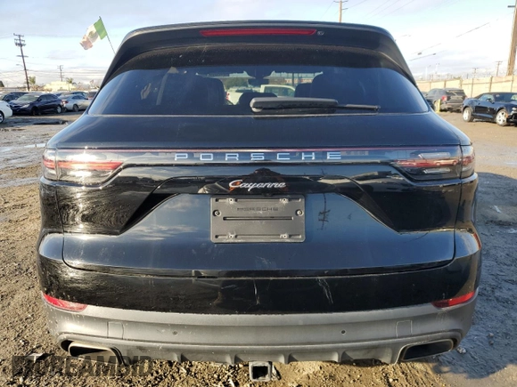 2020 Porsche Cayenne z VIN WP1AA2AY2LDA02538, wystawiony jako Copart lot #44202295 z przebiegiem 132 229 mil mil oraz Szkoda całkowita • Salvage title. Historia ofert i sprzedaży dostępna na DreamBid. Obrazek 6.